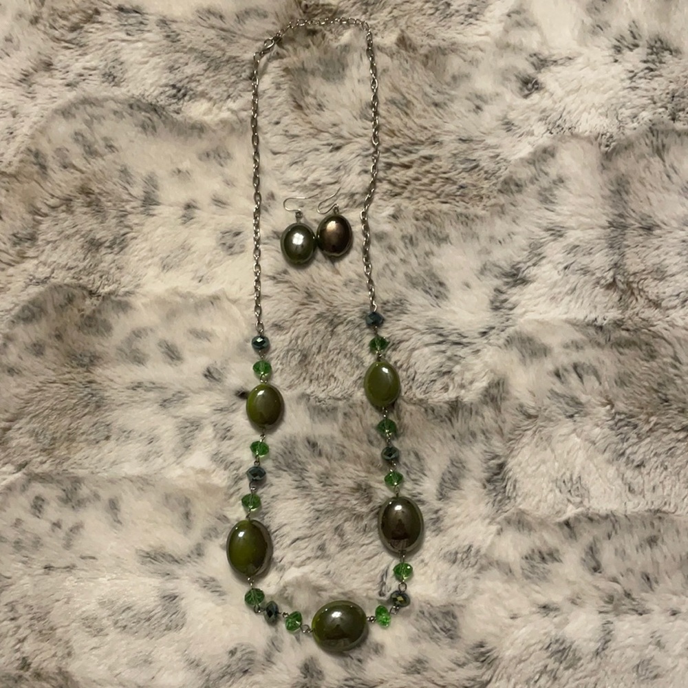 Green‎ Stone Fashion Jewelry